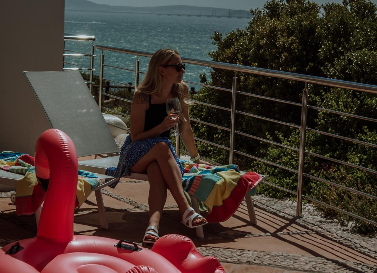 Paraiso Del Cabo Guesthouse ランゲバーン エクステリア 写真